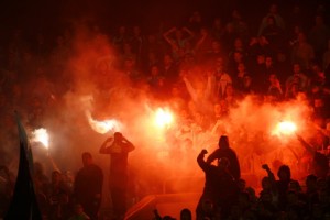 Schalke-Fan verletzt acht Menschen